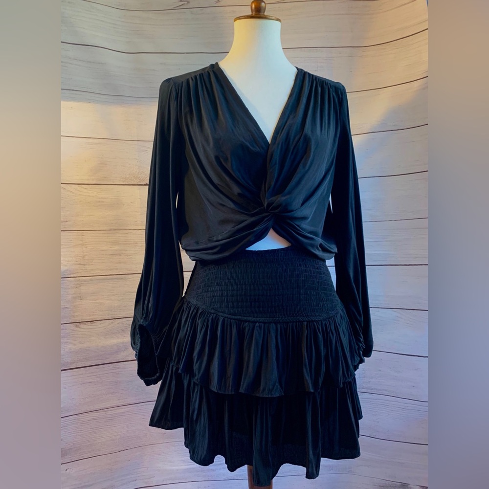The Impeccable Pig ‘Change of Heart’ Romper. Size Medium. EUC. Black.
